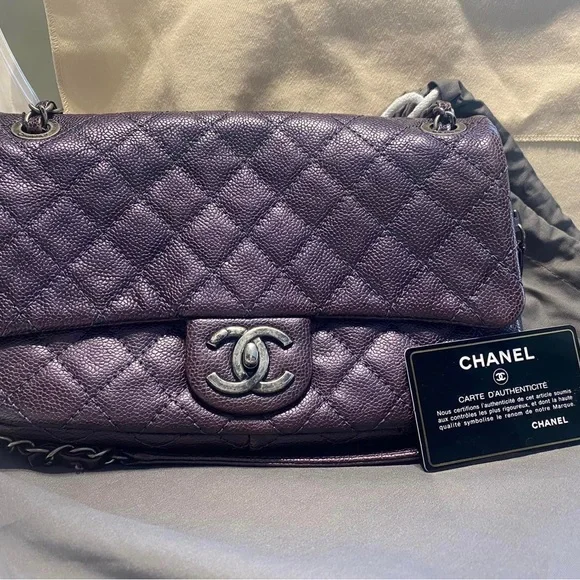 Chanel Easy Flap Shoulder Bag - Picture 1 of 7